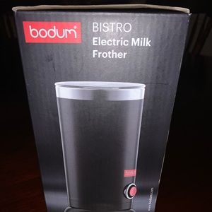 Electric milk frother.